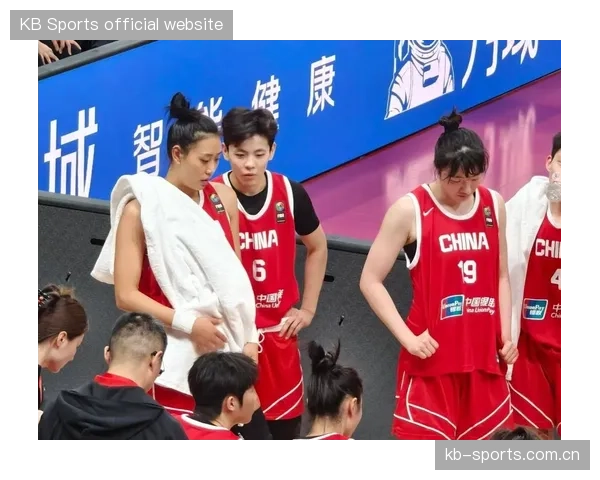 唐子婷快攻跟进上篮，速度一点不慢